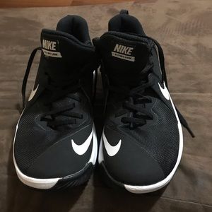 Nike fly by low white/black